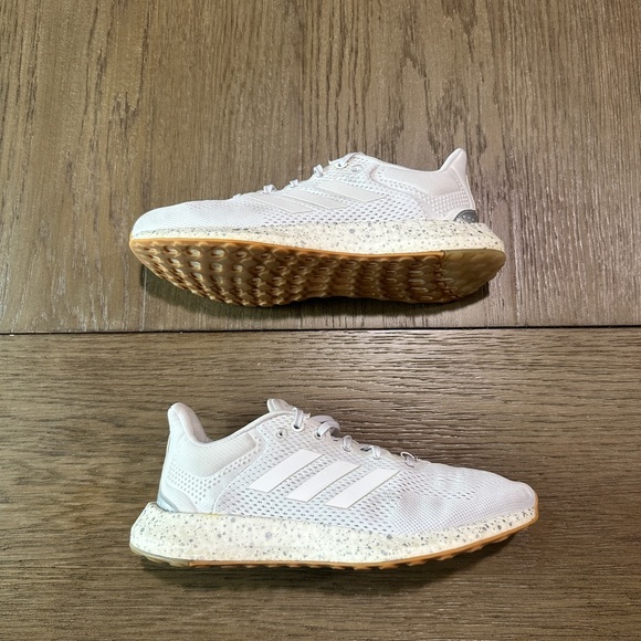 Adidas Women’s Pureboost Running Shoes Size 7.5 - Picture 2 of 8